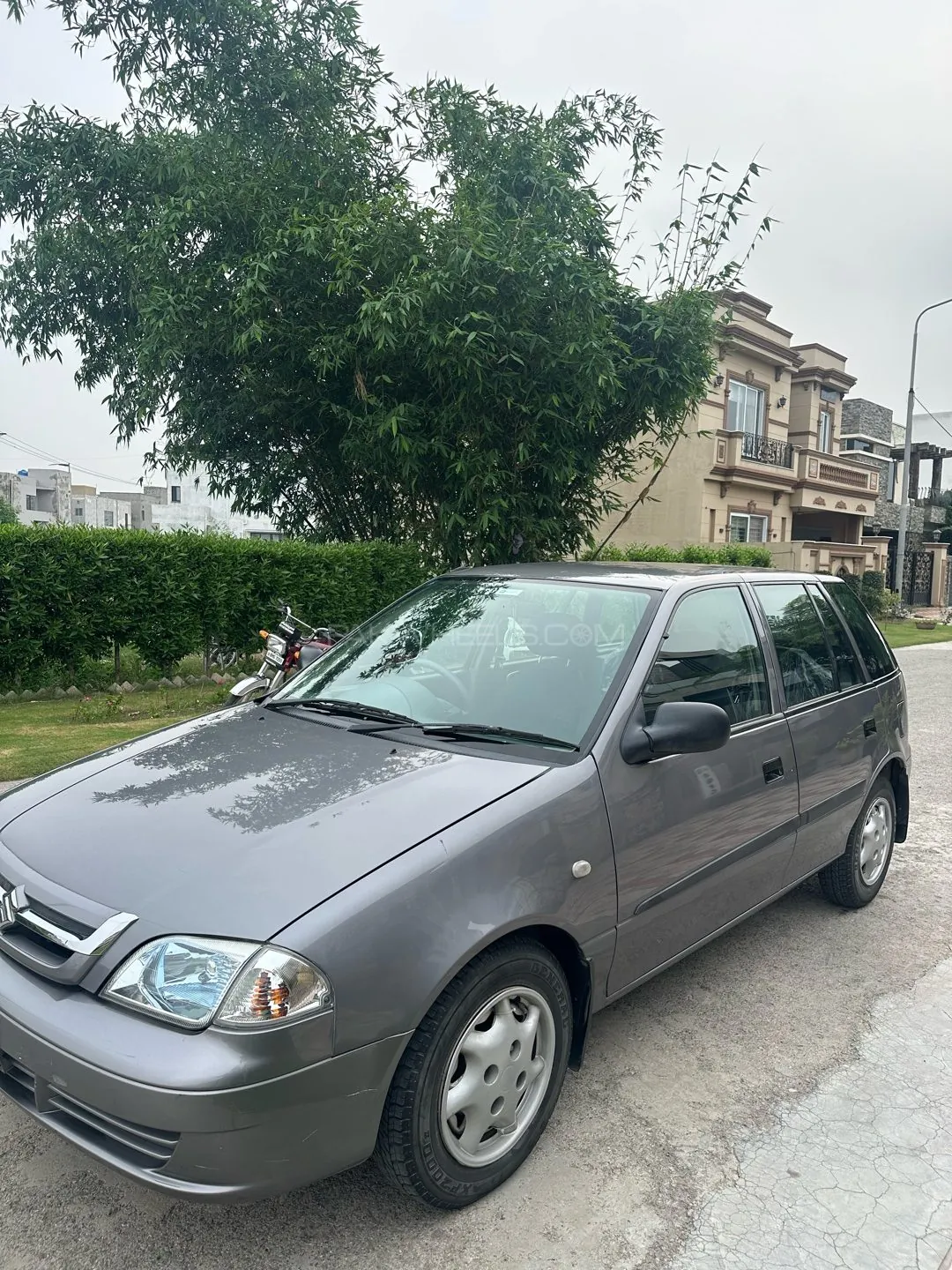 Suzuki Cultus