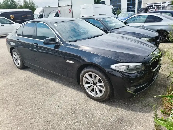 BMW 5 Series 2012 photo 3