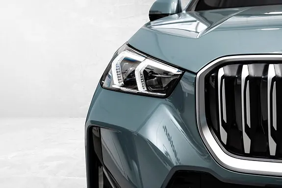 BMW Ix1 2023 photo 4