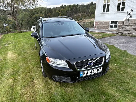 Volvo V70 2013 photo 5