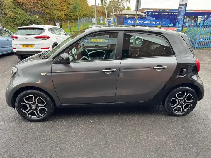 Smart Forfour 2015 photo 2