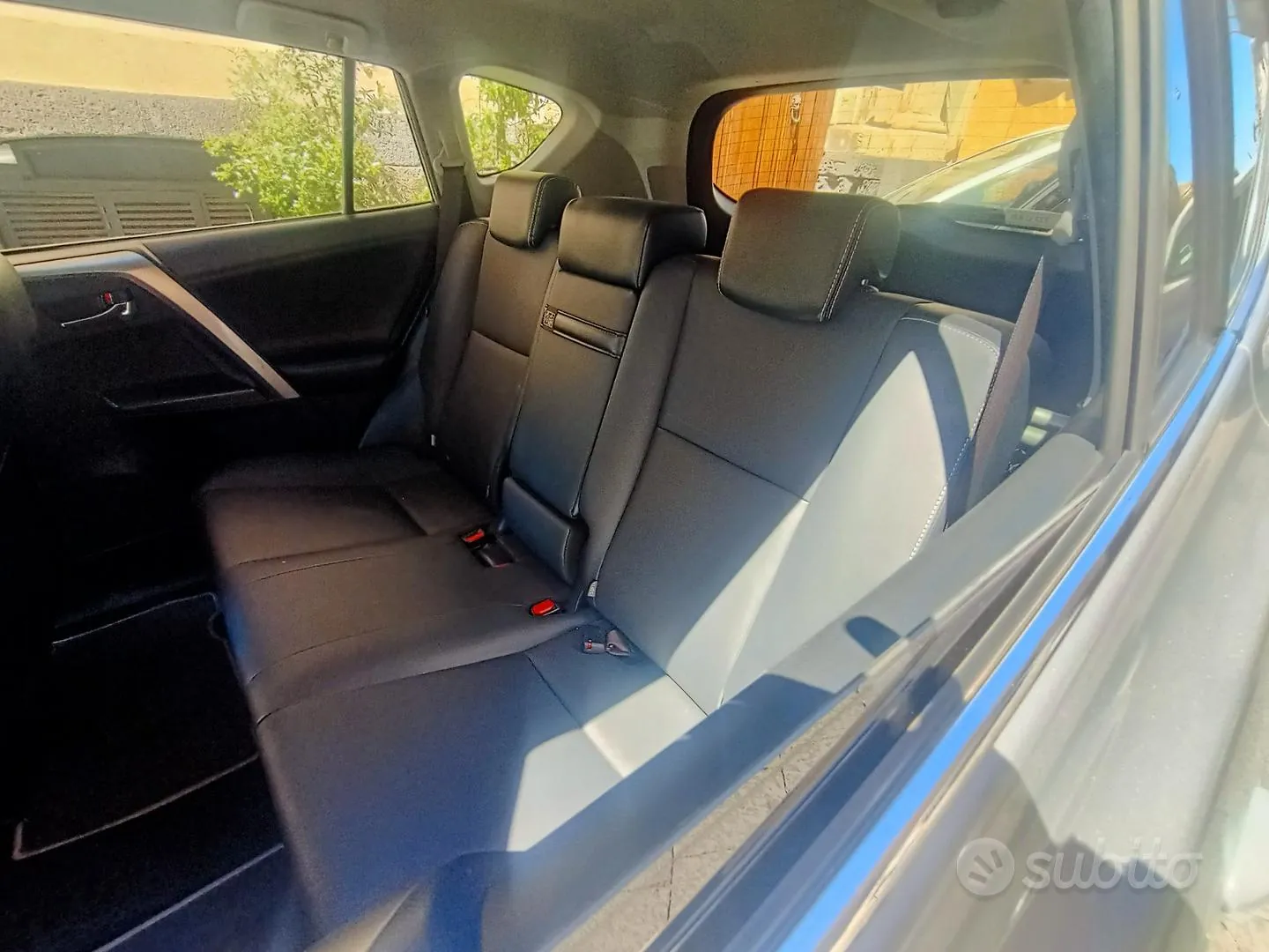 Toyota Rav4 2017 photo 5