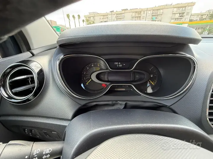 Renault Captur 2016 photo 5