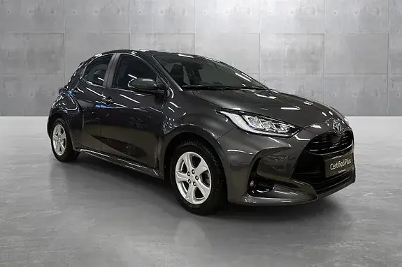 Toyota Yaris 2023 photo 3