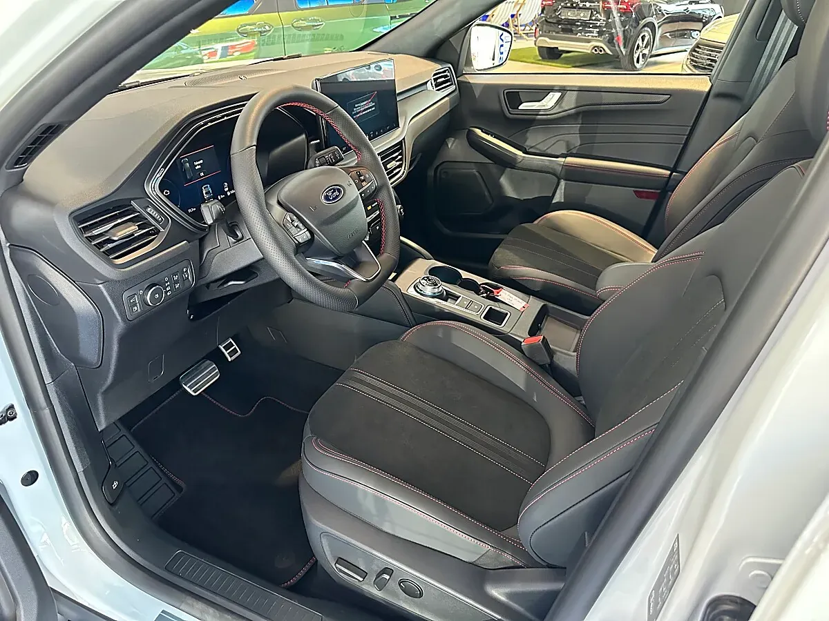 Ford Kuga photo 3