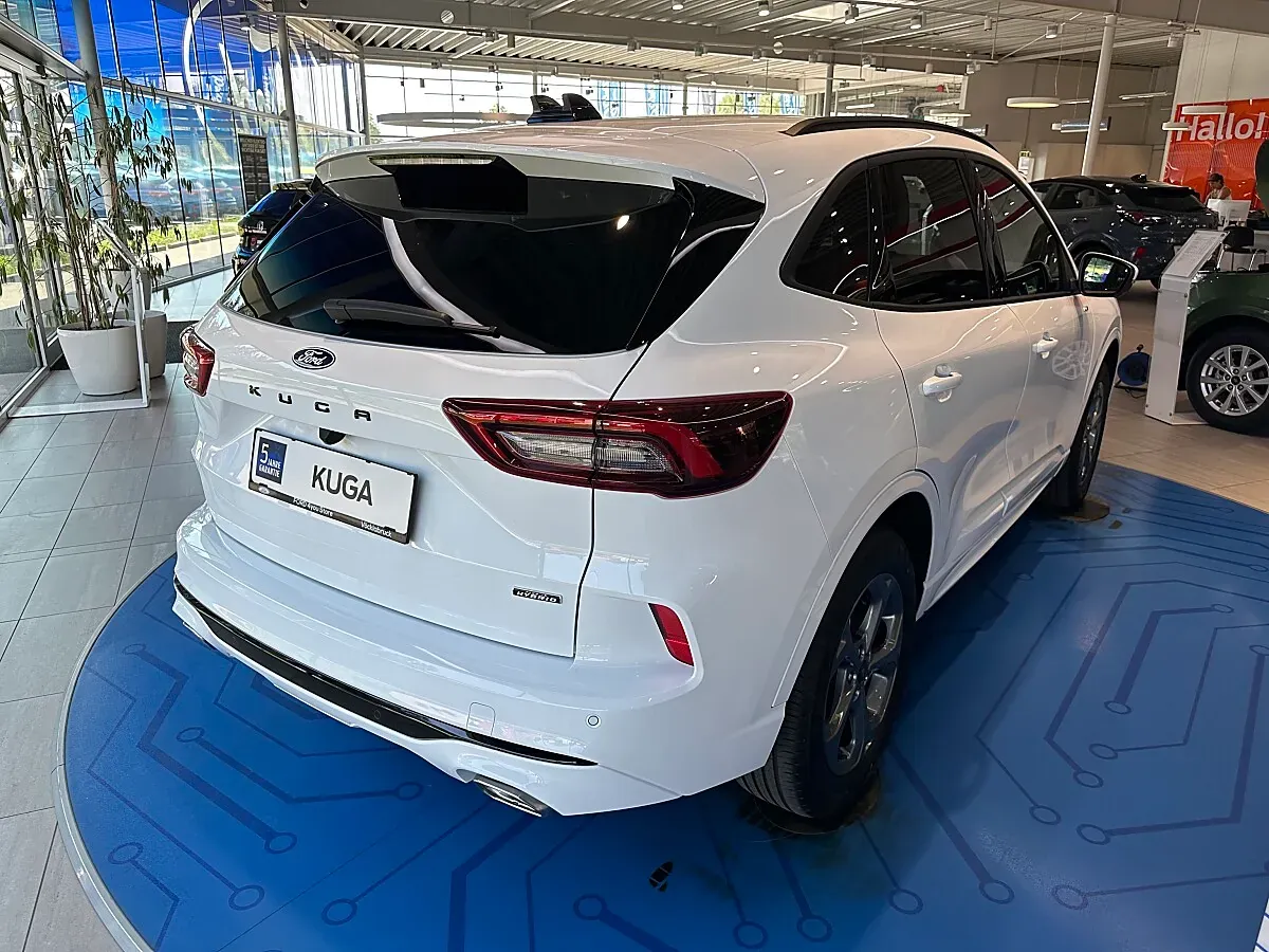 Ford Kuga photo 2