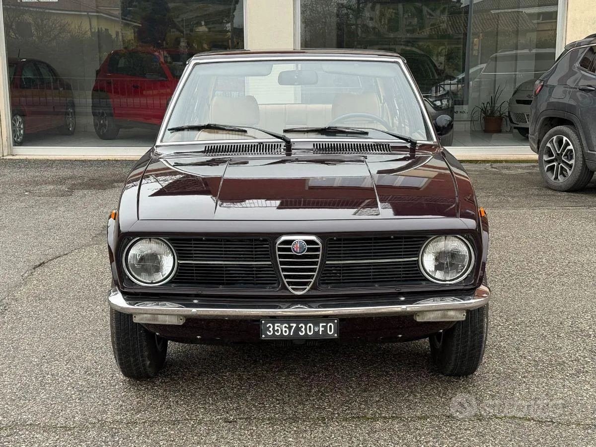 Alfa Romeo Alfetta photo 2