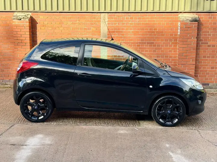 Ford Ka 2015 photo 5