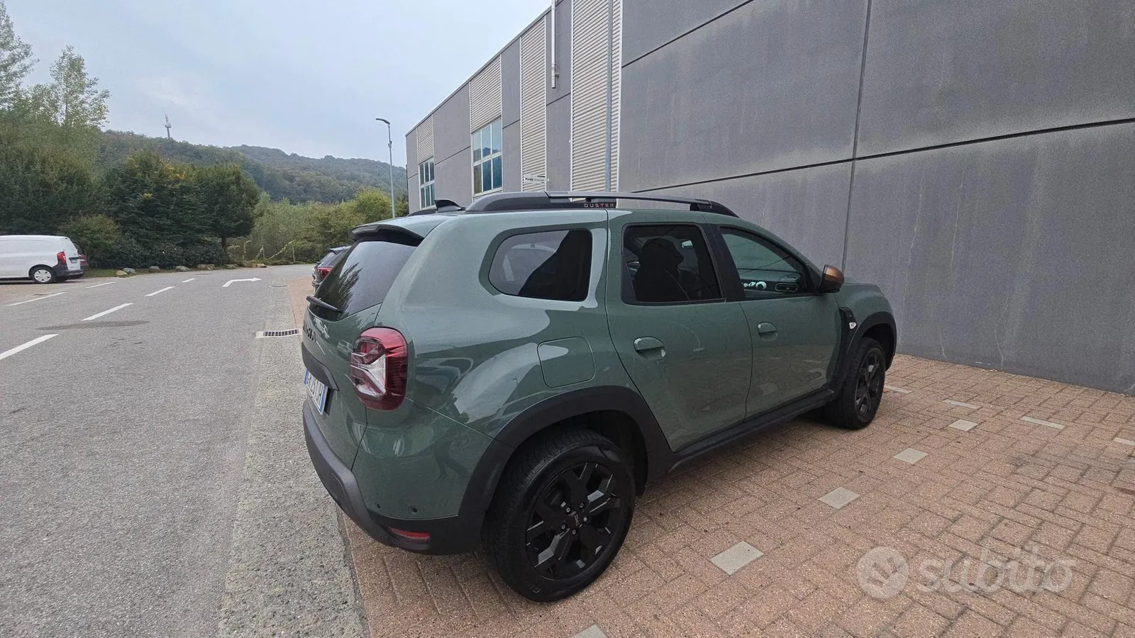 Dacia Duster 2023 photo 4