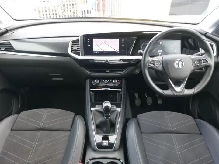 Vauxhall Grandland 2023 photo 3