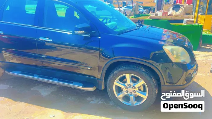 GMC Acadia 2009 photo 3