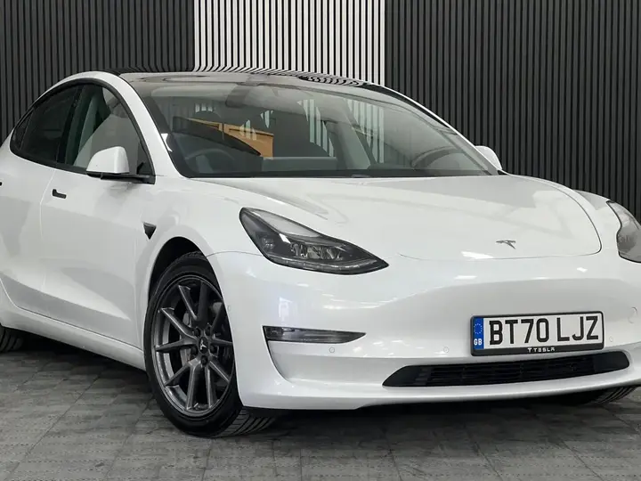 Tesla Model 3 2020 photo 5