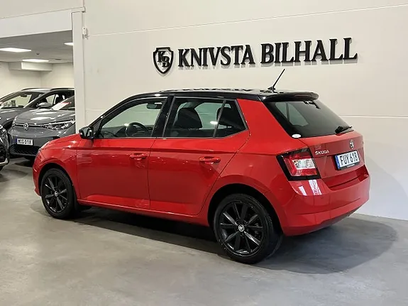 Skoda Fabia 2015 photo 2