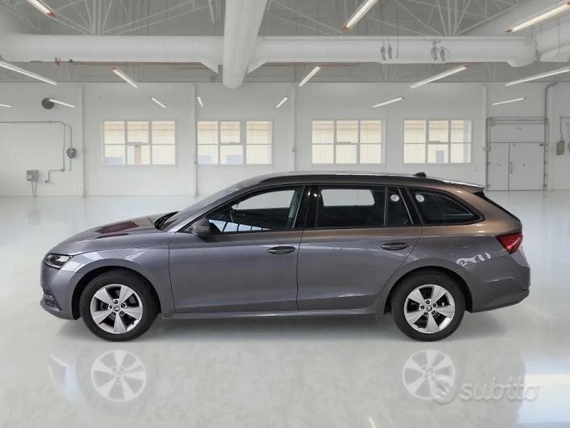 Skoda Octavia 2023 photo 5