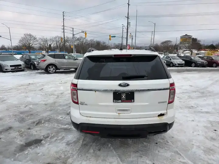 Ford Explorer 2014 photo 5