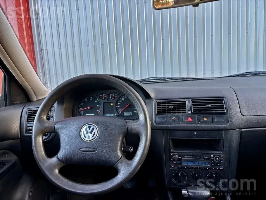 Volkswagen Golf 2001 photo 5