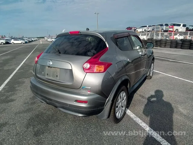Nissan Juke 2011 photo 4