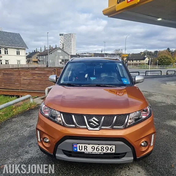 Suzuki Vitara 2017 photo 2