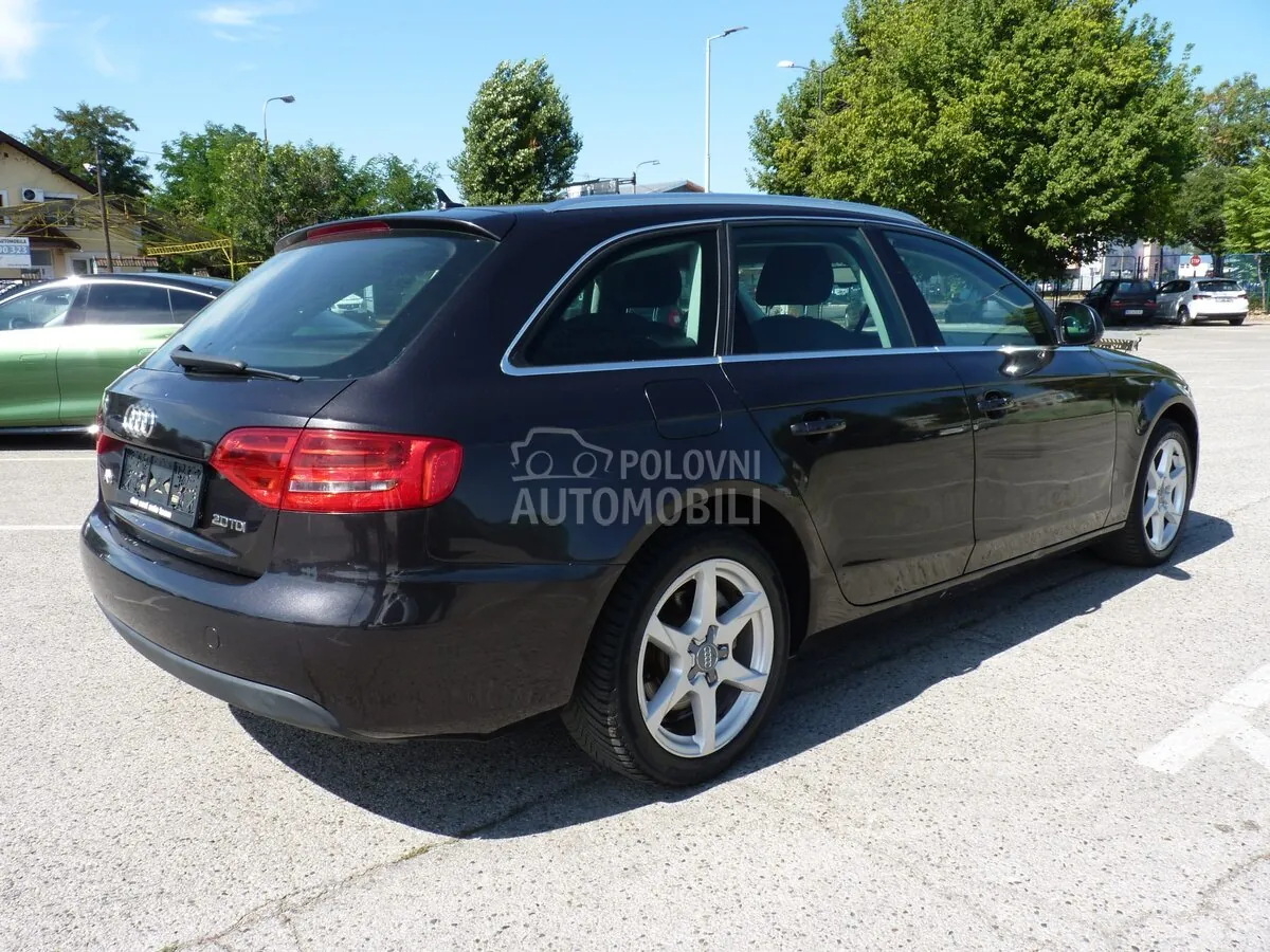 Audi A4 2009 photo 3