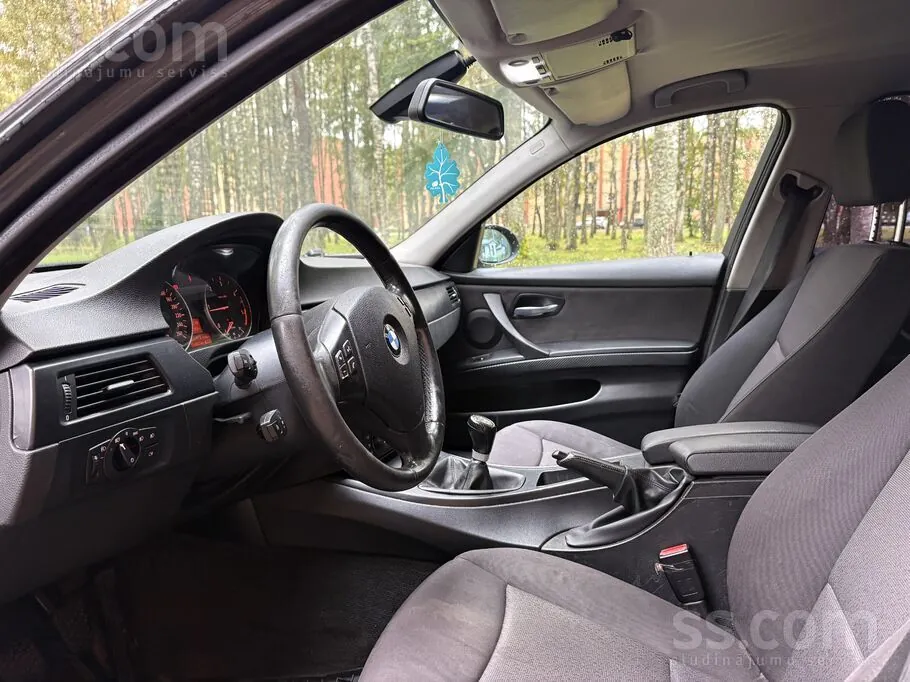 BMW 320D 2006 photo 4