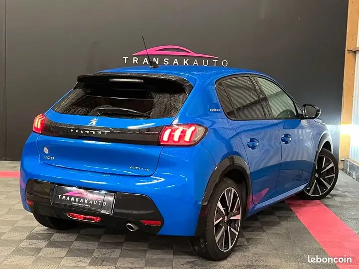 Peugeot 208 2019 photo 5