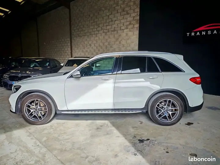 Mercedes-Benz Glc 2017 photo 2