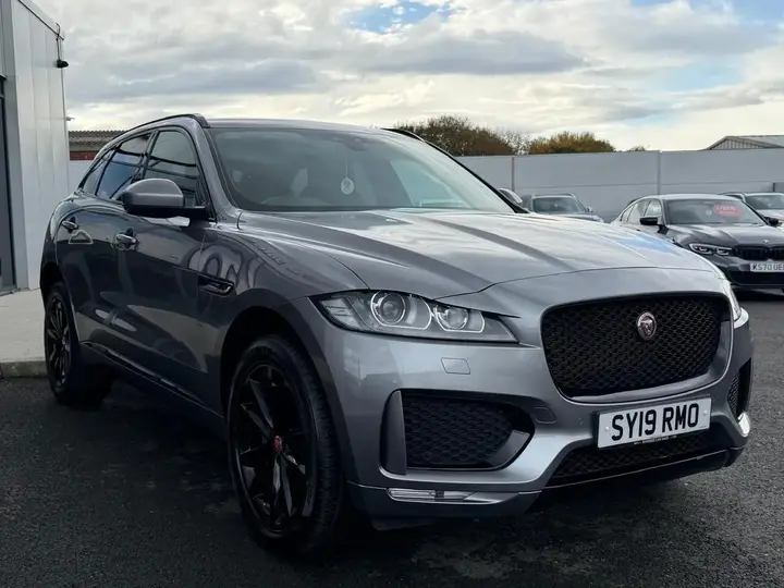 Jaguar F-Pace 2019 photo 4