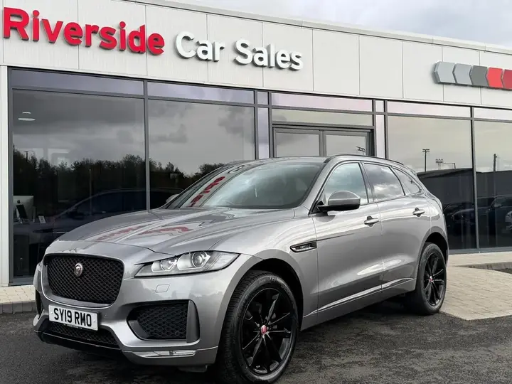 Jaguar F-Pace