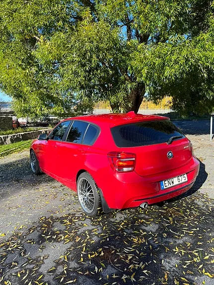 BMW 118D 2013 photo 3