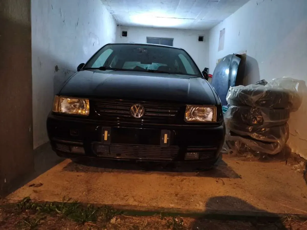 Volkswagen Polo 1999 photo 2
