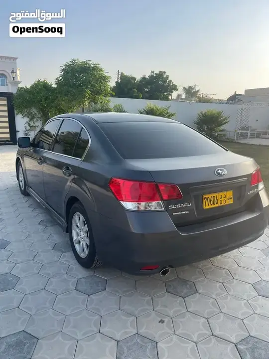 Subaru Legacy 2010 photo 2