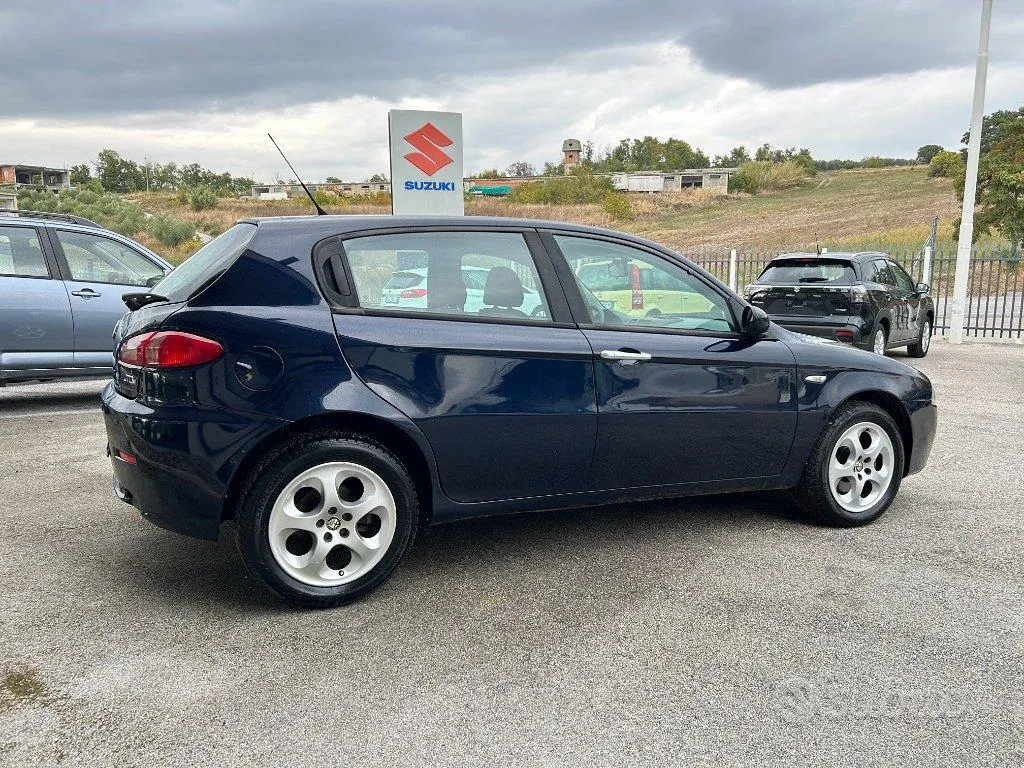 Alfa Romeo 147 2007 photo 5
