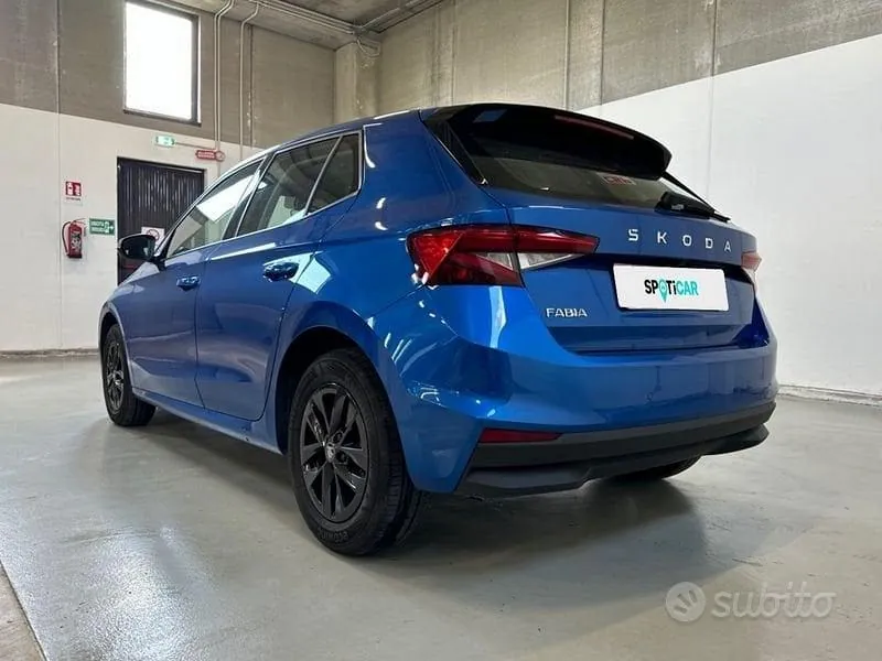 Skoda Fabia 2025 photo 3