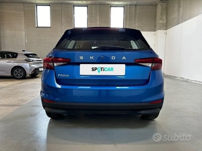 Skoda Fabia 2025 photo 4