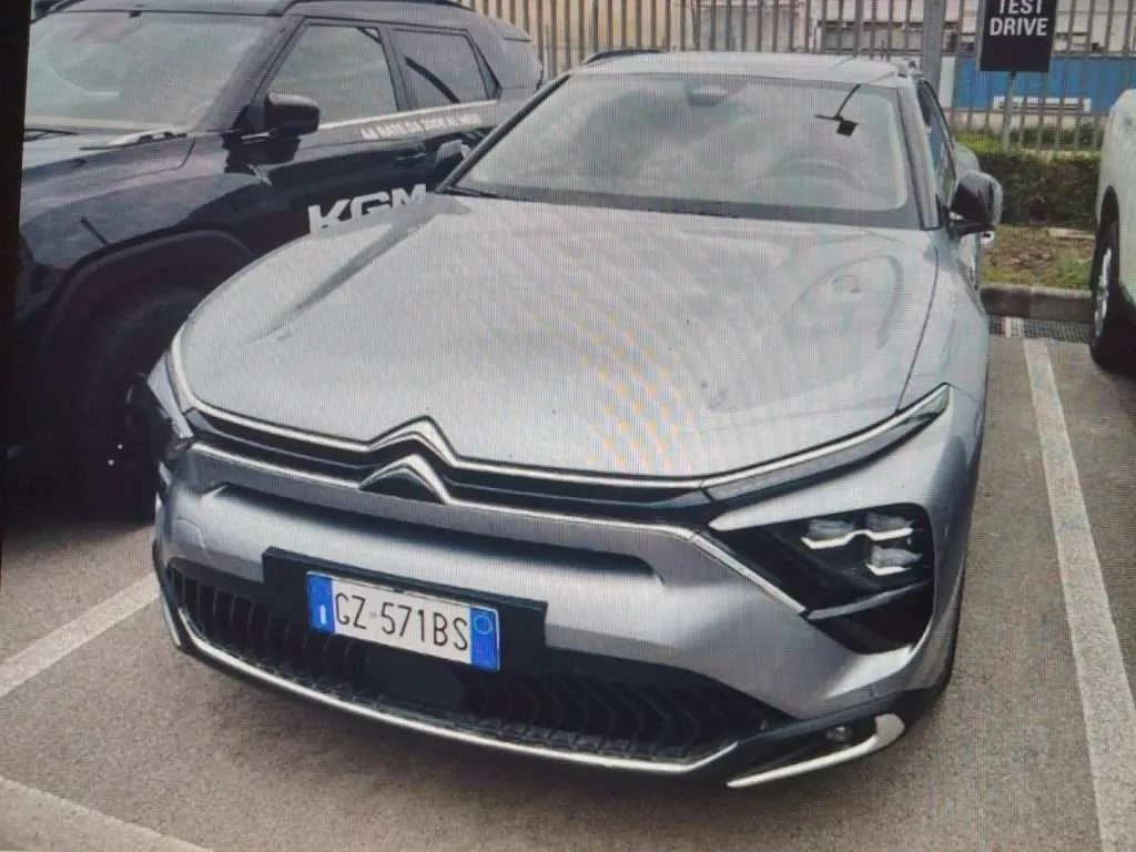 Citroen C5 X 2025 photo 2