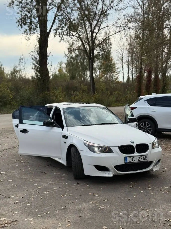BMW 530 2004 photo 4
