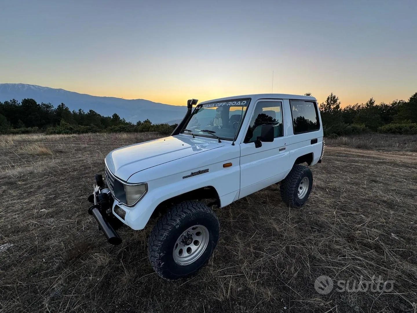 Toyota Land Cruiser 1992 photo 3