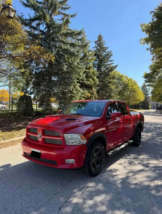 Dodge Ram 1500 2013 photo 2