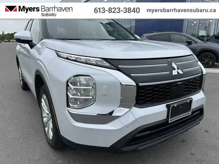 Mitsubishi Outlander 2025 photo 2