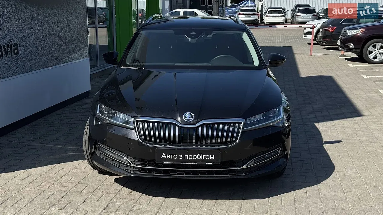 Skoda Superb 2020 photo 2