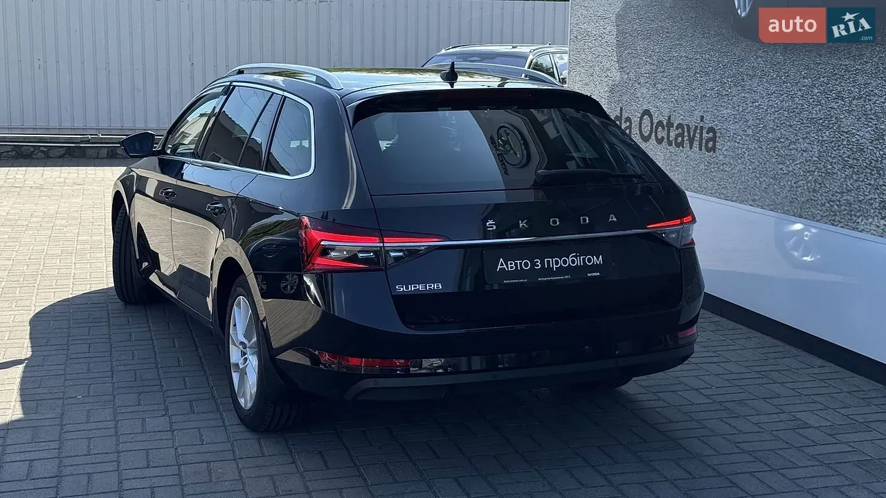 Skoda Superb 2020 photo 5