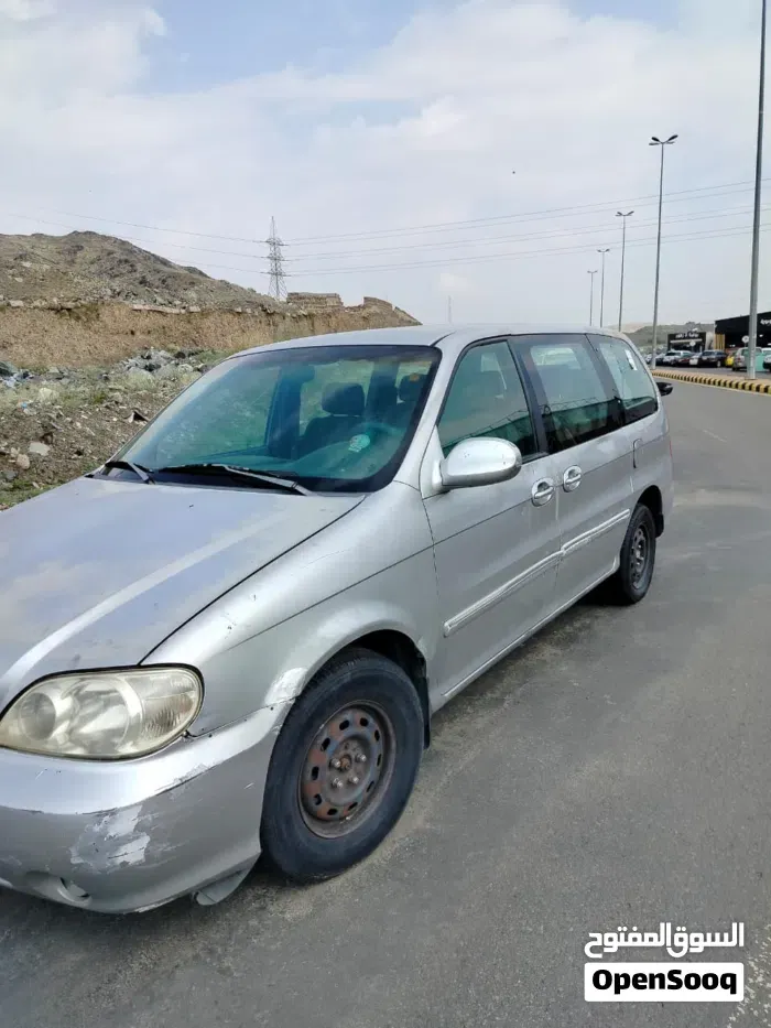 Kia Carnival 2004 photo 3