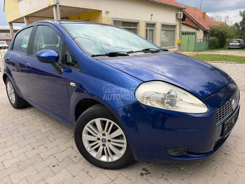 Fiat Grande Punto 2006 photo 2