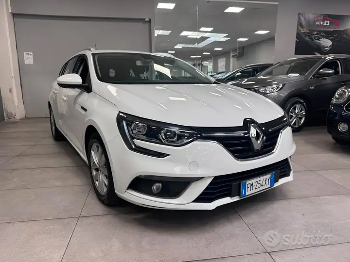Renault Megane 2017 photo 4
