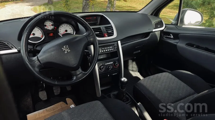 Peugeot 207 2009 photo 5