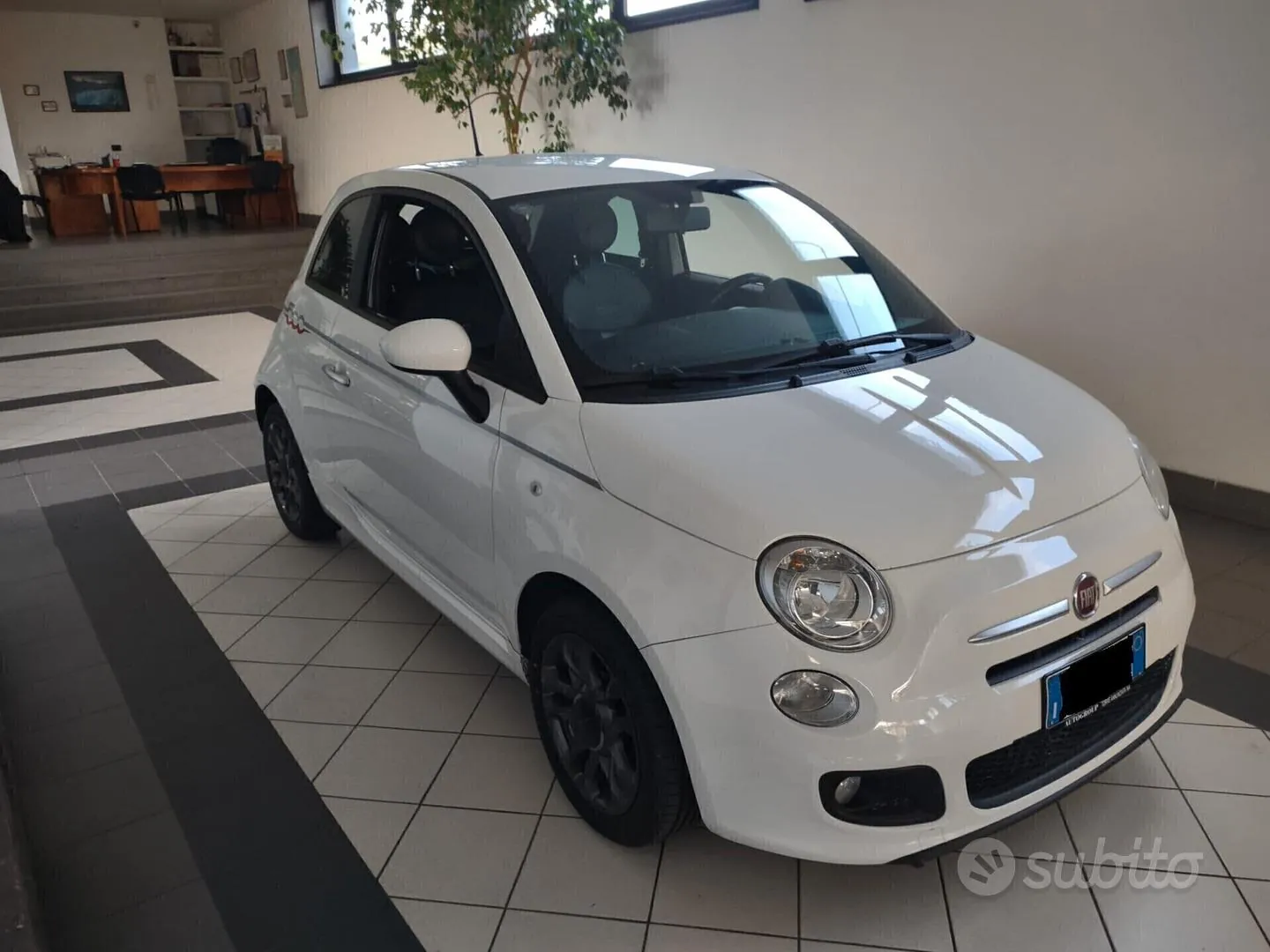 Fiat 500 2015 photo 2