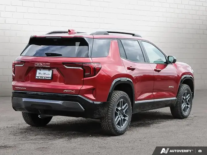 GMC Terrain 2027 photo 5