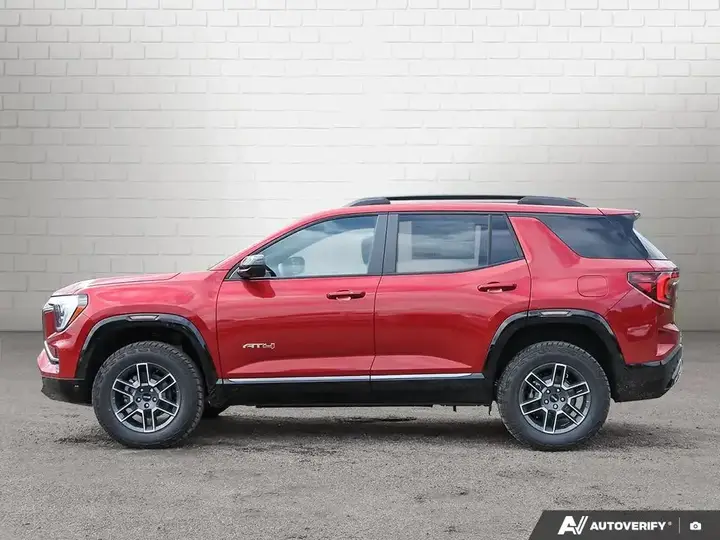 GMC Terrain 2027 photo 2