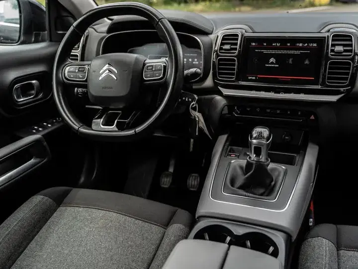 Citroen C5 Aircross 2019 photo 2