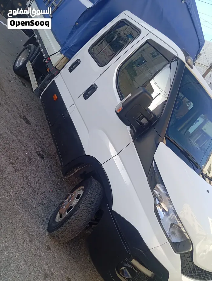 Iveco 2015 2015 photo 3